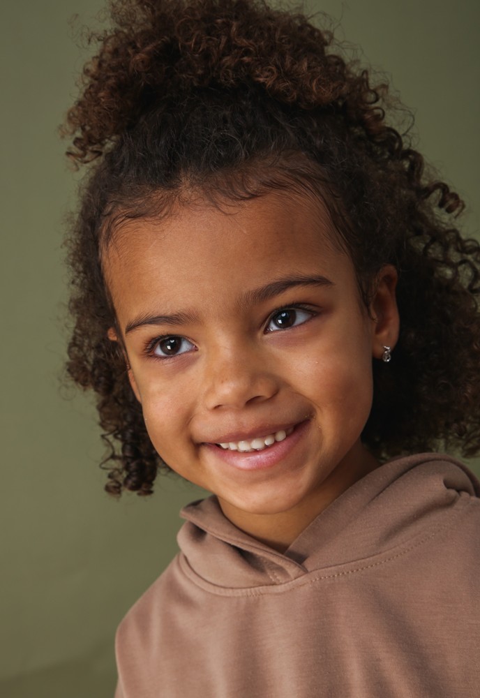 Ayiana L | Network Model Agency