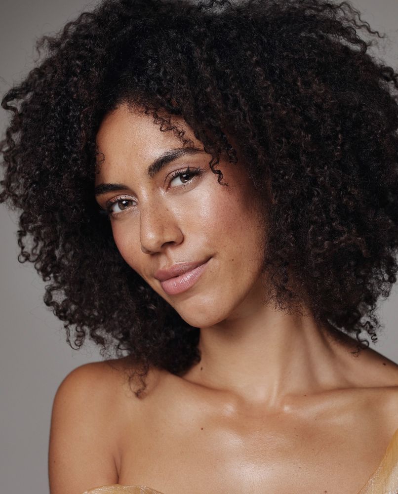 Juliet C | Network Model Agency