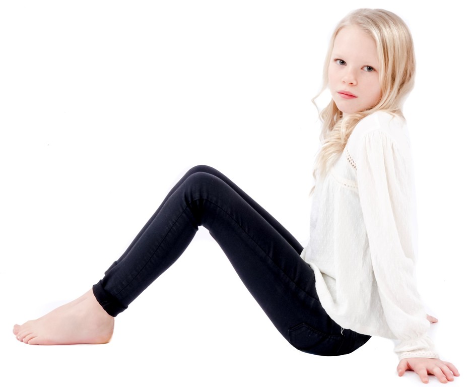 Mila VDP | Network Model Agency