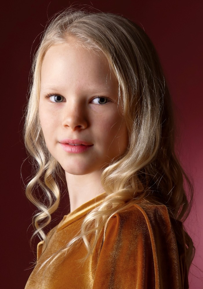 Mila VDP | Network Model Agency