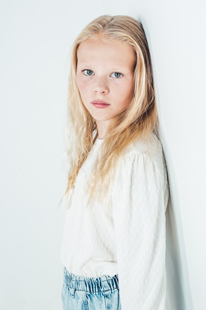 Mila VDP | Network Model Agency