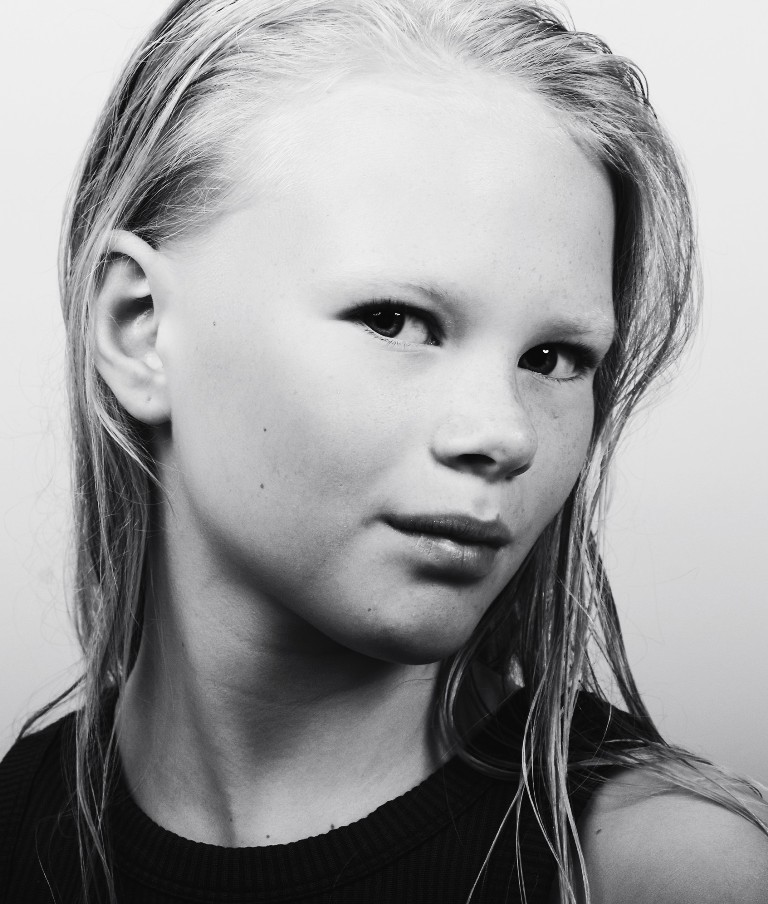 Mila VDP | Network Model Agency