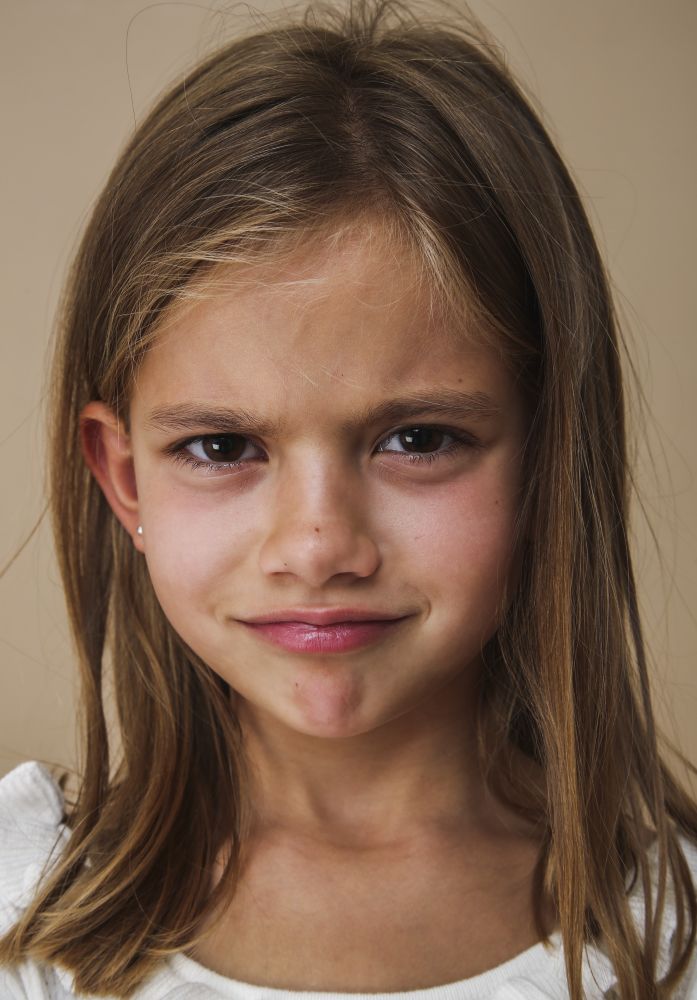 Taïs D | Network Model Agency